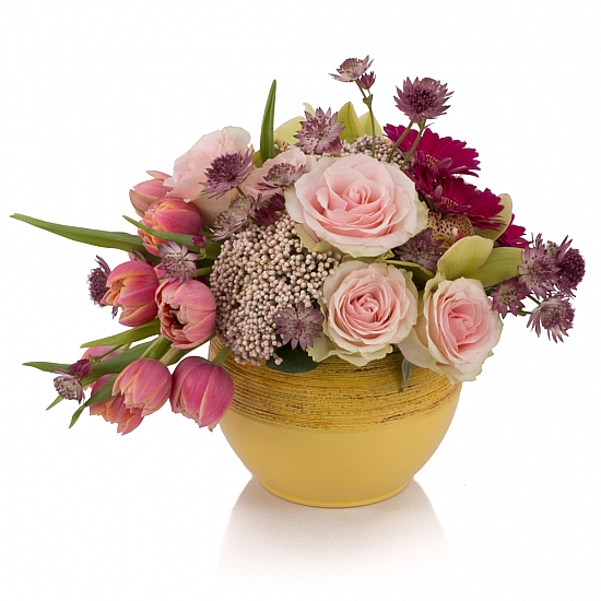 Aranjament de Trandafiri, Lalele, Lalea, Gerbera, Floare de orez, Cymbidium, Orhidee, Astrantia, Vas