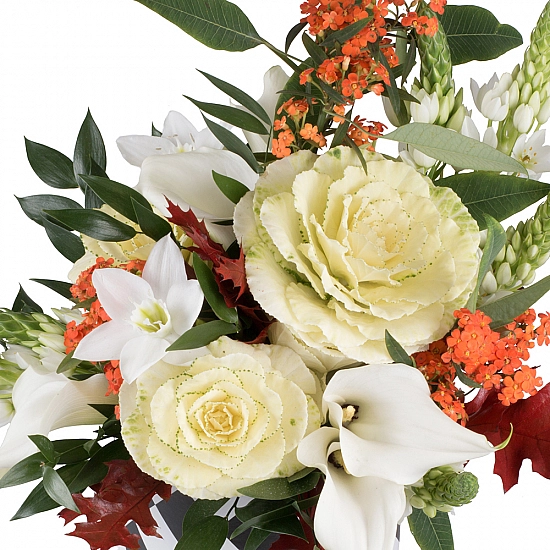Buchet din Brasica, Euphorbia portocalie, Ornitogalum, Cale, Cală, Eucharis, Grandiflora, Verdeață