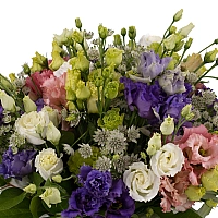 Buchet de 5, Lisianthus, Mov, Alb, Roz, 4, Verde, Astrantia, Albă, Verdeață 3