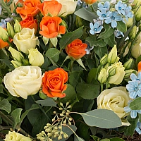 Buchet de 5, Minirose, Portocalii, Minirosa, Portocaliu, 7, Lisianthus, Crem, 8, Oxypetalum, Verde 4