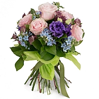 Buchet de 7, Trandafiri, Banan, 8, Oxypetalum, 3, Lisianthus, Mov, 5, Astrantia, Grena, Verdeață 2