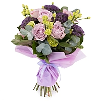 Buchet de 7, Trandafiri, Mov, 5, Lisianthus, Verde, Verzi, 5, Trahelium, Mov, Verdeață 2