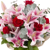 Buchet de 9, Trandafiri, Roșii, Roșu, Roșie, 5, Crini, Roz, Verdeață 3