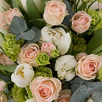Buchet din 7, Minirosa, Roz, 20, Lalele, Albe, Lalea, 7, Lisianthus, Verde, Verdeață 4