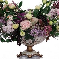 Trandafiri, Banan, Leucadendron, Liliac, Lisianthus, Matthiola, Hotensia, Brasica, Astilbe, Schimia 3